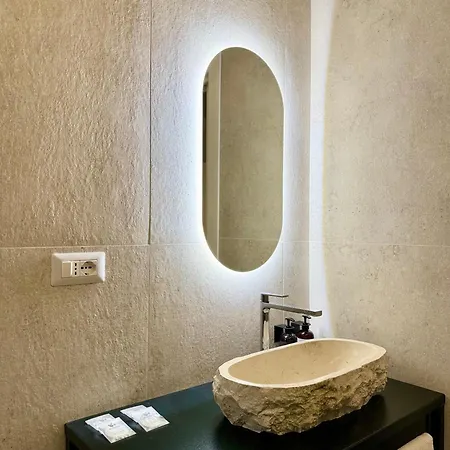 Anno13suites Πανσιόν